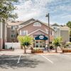 Отель Suburban Extended Stay Hilton Head, фото 1