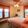 Отель Breezy Hill Inn, фото 7