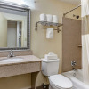 Отель Quality Inn & Suites - Greensboro-High Point, фото 29