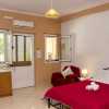 Отель Holiday Studio Apartment Tonia - Pelekas Beach, Corfu, фото 4