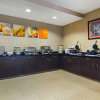 Отель Comfort Inn & Suites Kansas City - Northeast, фото 28