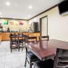 Отель Quality Inn San Diego I-5 Naval Base, фото 24
