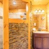 Отель Moonshine Ridge Cabin with Hot Tub and Fire Pit, фото 6