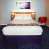 Отель Travelodge Lincoln Thorpe on the Hill, фото 2