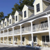 Отель Admirals Inn, фото 1