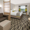 Отель Microtel Inn & Suites by Wyndham Lubbock, фото 4