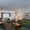 Отель Holiday Inn Express & Suites Flowood, an IHG Hotel, фото 3