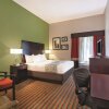 Отель La Quinta Inn & Suites by Wyndham Tampa Bay Area-Tampa South, фото 27