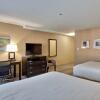 Отель Holiday Inn Express & Suites Costa Mesa, an IHG Hotel, фото 3