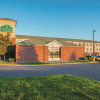 Отель La Quinta Inn & Suites by Wyndham Minneapolis Northwest, фото 1
