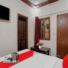 Отель OYO Flagship 701007 Star Guest House, фото 9