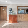 Отель City Center Inn by OYO I-64 Newport News, фото 20