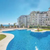 Отель Three-Bedroom Apartment in Puerto de la Duquesa, фото 1