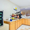 Отель Days Inn Bristol Parkway, фото 5