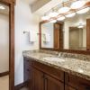 Отель Snow Flower 076 4 Bedroom Condo by RedAwning, фото 26