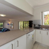 Отель Tradewinds Unit 3, 110 Victoria Parade, фото 1
