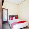 Отель OYO 3842 Eiffel Ketintang Unesa Syariah, фото 4