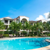Отель Nicely Decorated 3rd-floor Beauty With Pool-view Balcony in Coco, фото 16