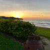 Отель Sunset Seaview Beach Villas & Spa Suites at Nexus Karambunai, фото 10