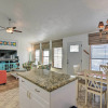 Отель Galveston Beachfront House w/ Deck & Ocean Views!, фото 10
