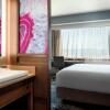 Отель Residence Inn by Marriott Phoenix, фото 2