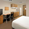 Отель WoodSpring Suites San Antonio South, фото 4