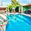 Отель Endless summer in LA *HEATED POOL/HOT TUB/CABANA*, фото 7