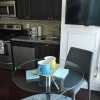Отель Cozy Studio Condo with Great View, фото 6