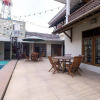 Отель OYO 1421 Kasmaran Guest House Syariah, фото 10