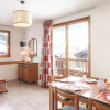 Отель Traditional apartment on the slopes in St Jean d'Arves, фото 3