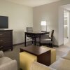Отель Embassy Suites by Hilton Atlanta Alpharetta, фото 27