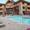 Отель Sunstone 109 Remodeled Condo Great Complex Amenities With Ski-in Ski-out by Redawning в Маммот-Лейкс