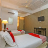 Отель The Sarina Hotel & Cafe by OYO Rooms, фото 2