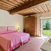 Отель Lovely Villa in Tavarnelle Val di Pesa With Private Swimming Pool, фото 8