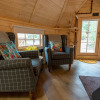 Отель Punch Tree Cabins Cosy Cabin in the Woods for Two, фото 2