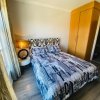 Отель Immaculate & Central Apartment in Houghton, фото 4