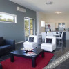 Отель Mollymook Luxury Beachfront Apartment 3, фото 13