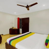 Отель Itsy Hotels Regalia Grand, 500 Mtrs From Madikeri Fort, фото 12