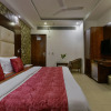 Отель Yuvraj Deluxe, фото 5