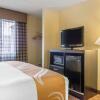 Отель Quality Inn & Suites, фото 22