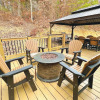 Отель Rustic Hideaway 4 Bedroom Cabin by RedAwning, фото 21