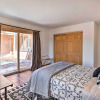 Отель Casa al Reves Pueblo-style House With Views!, фото 5
