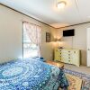 Отель Rockport Vacation Rental w/ Patio - 8 Mi to Beach!, фото 6