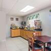 Отель Days Inn By Wyndham Sarasota - Siesta Key, фото 10