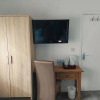 Отель Room in Guest Room - Apple House Wembley Twin Room Shared Bathroom, фото 3