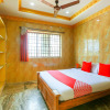 Отель OYO 68796 Shanthi Mahal, фото 3