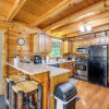 Отель Pigeon Forge Cabin: Premier Location & Hot Tub, фото 18