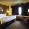 Отель Red Lion Inn & Suites Grimes, фото 16