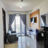 Отель Homey and Comfy 2BR at Vida View Apartment, фото 5