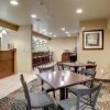 Отель Cobblestone Inn & Suites - Schuyler, фото 33